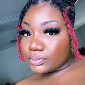 Meet your Posher, Jonicea